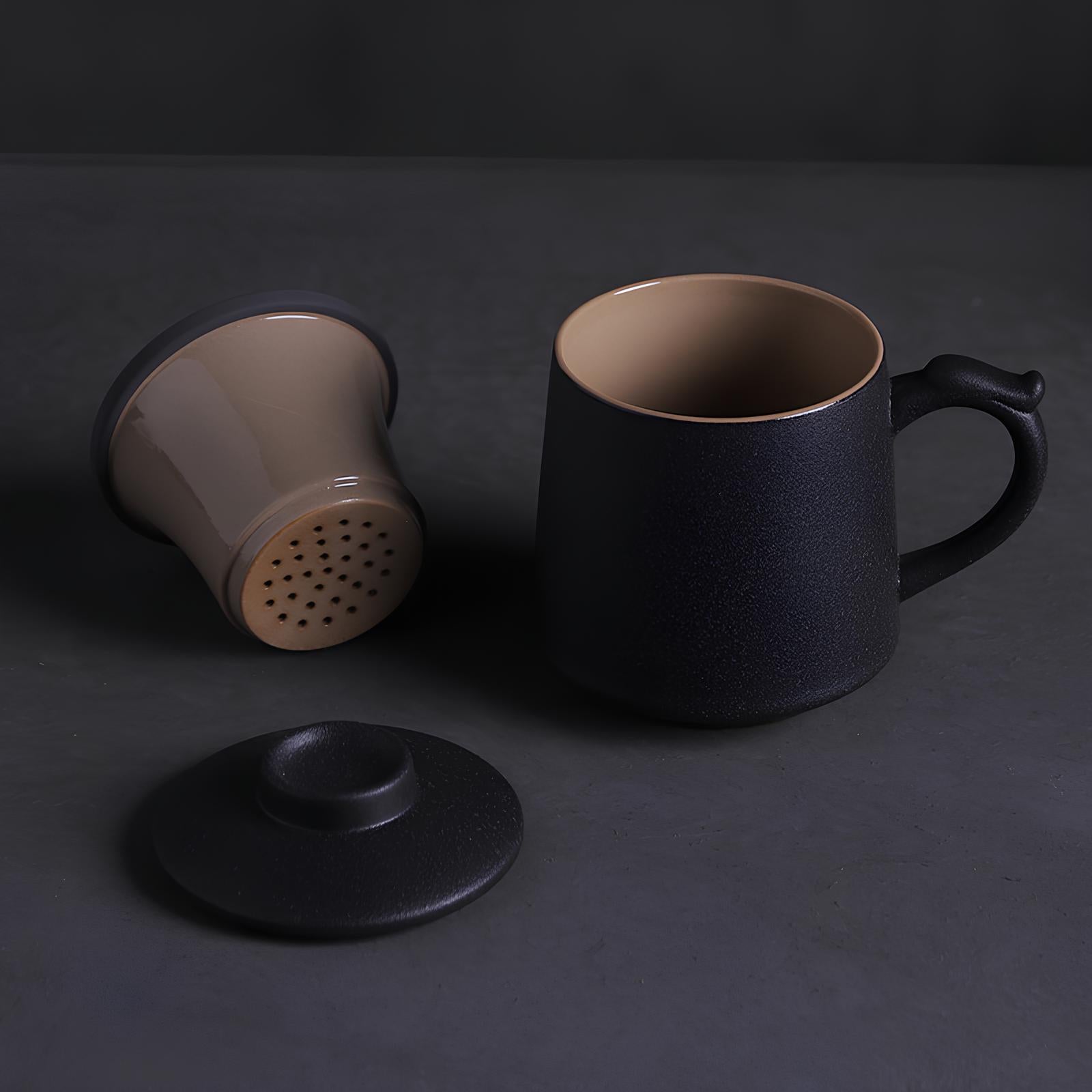 Mug en céramique avec infuseur de thé - UstensilesCulinaires