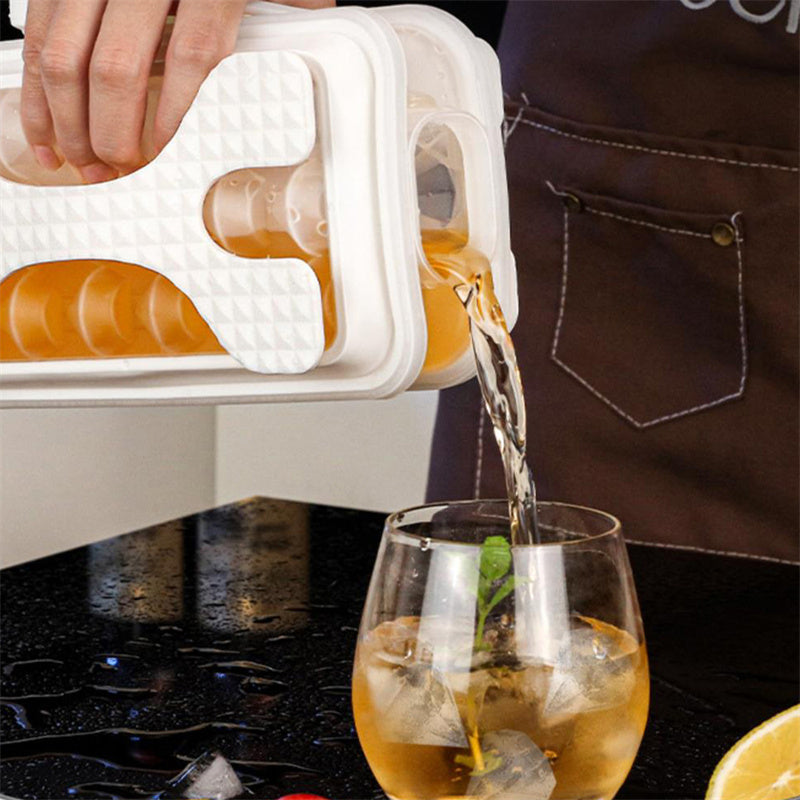 Bouteille d'Eau avec Bac à Glaçons 2-en-1 - UstensilesCulinaires