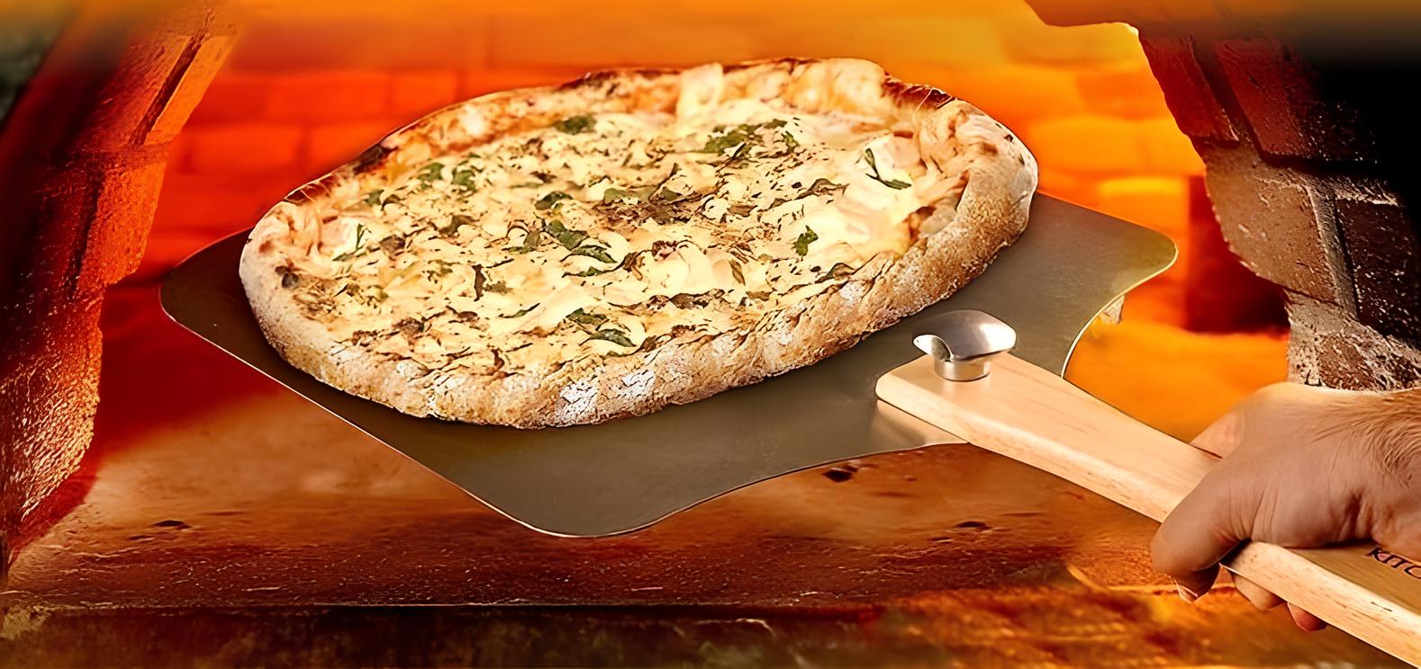Pelle à pizza - Les essentielles - UstensilesCulinaires