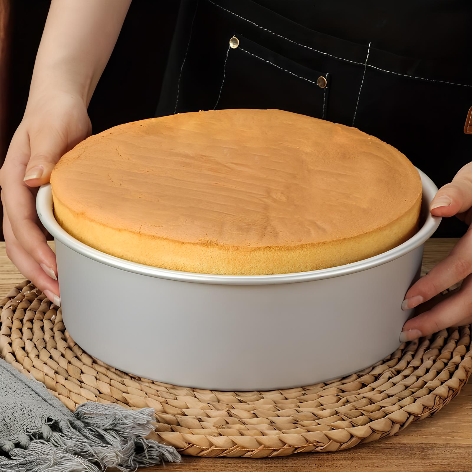 Moule à gâteaux rond en aluminium - UstensilesCulinaires
