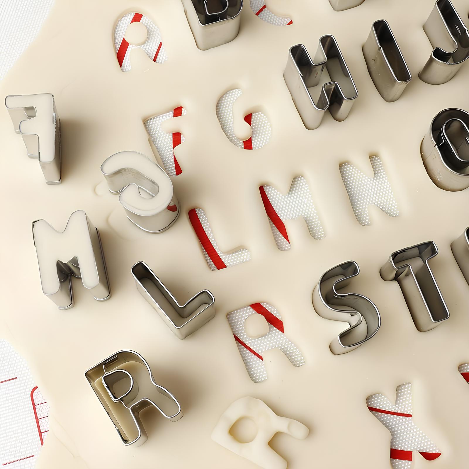 Emporte-pièces - L'alphabet - UstensilesCulinaires