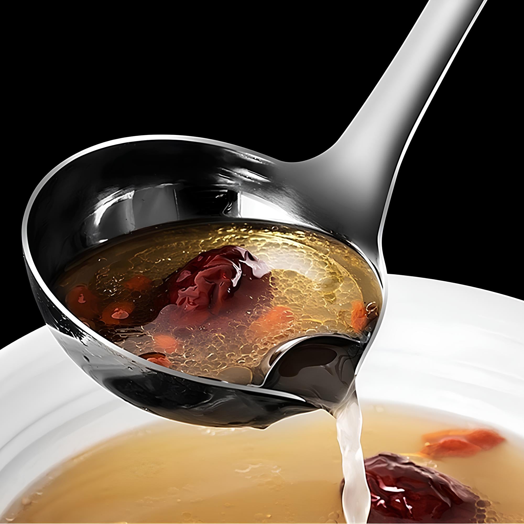 Louche avec séparateur d'aliments solides et liquides - UstensilesCulinaires