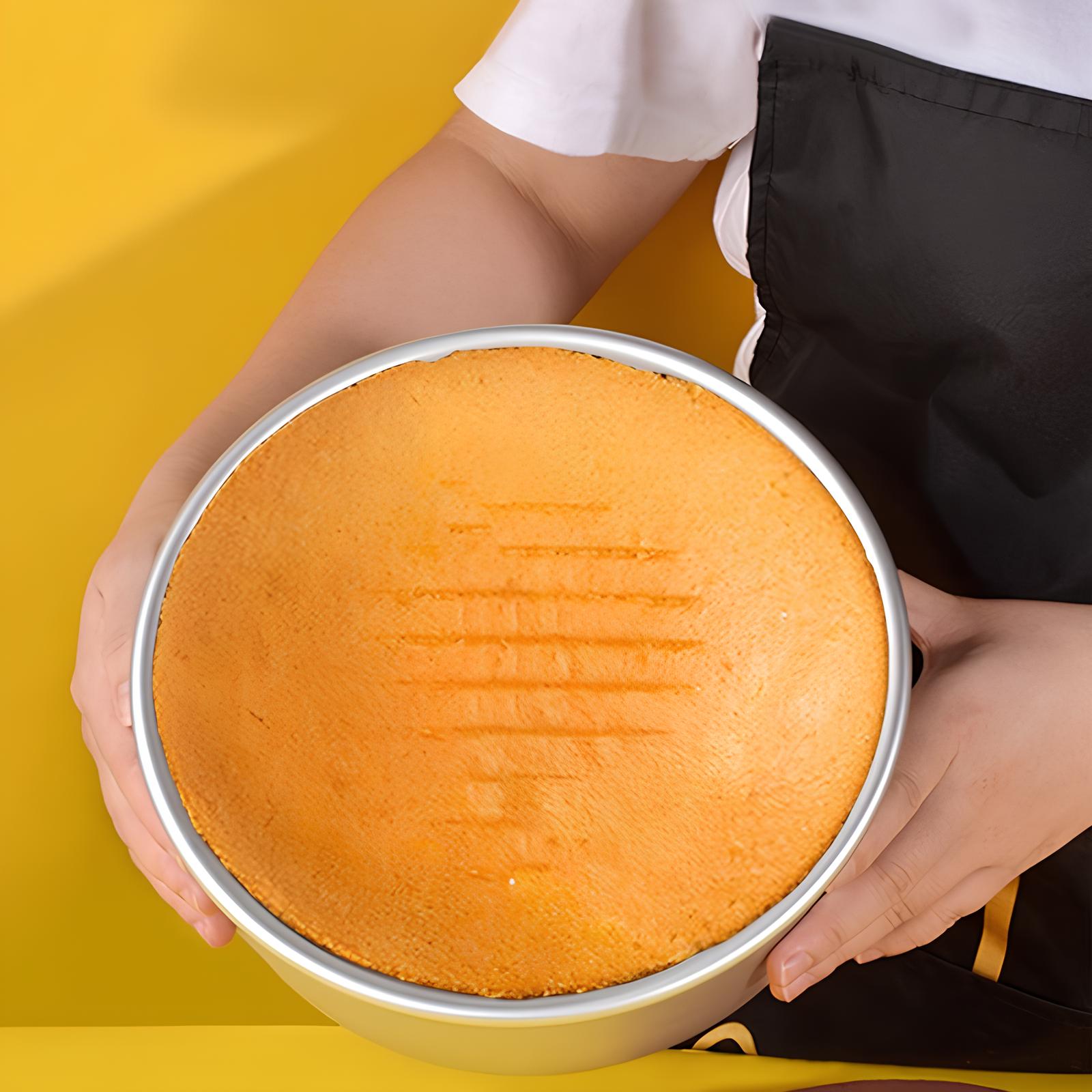 Moule à gâteaux rond en aluminium - UstensilesCulinaires