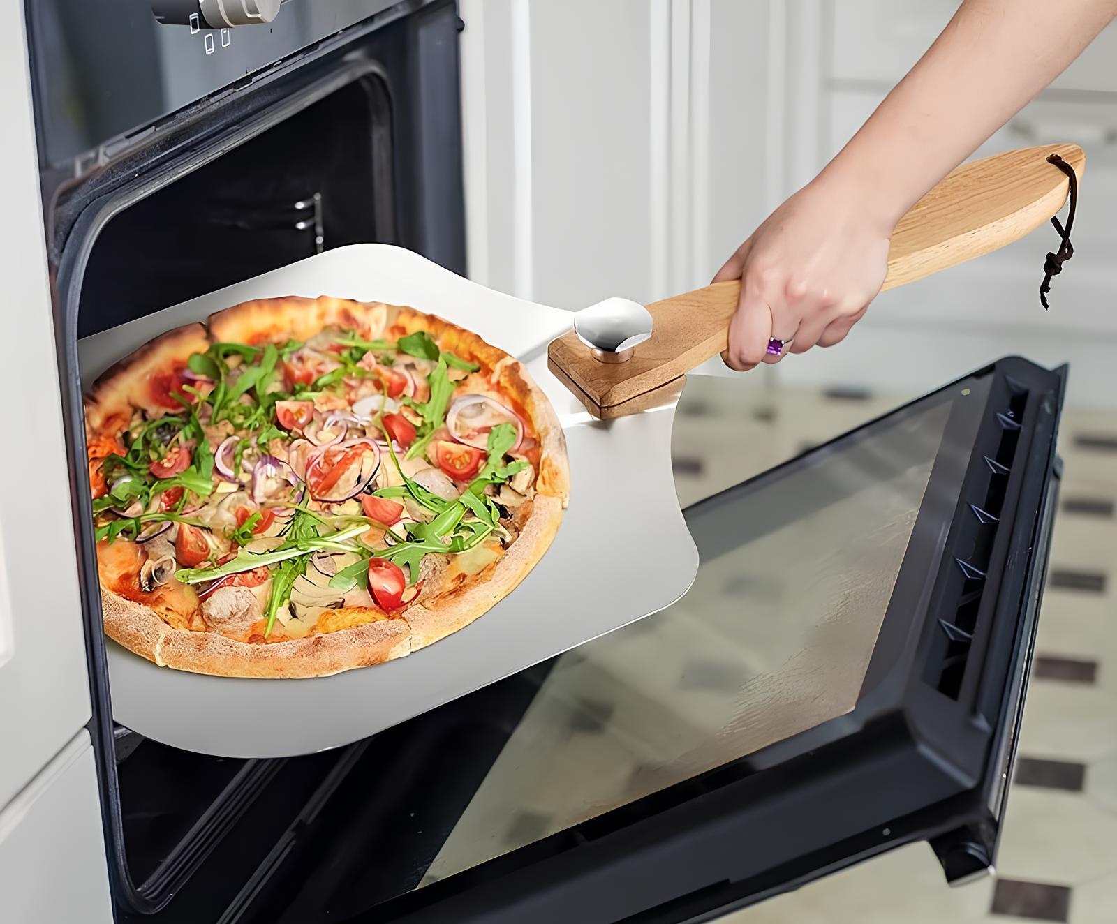Pelle à pizza en aluminium à poignée pliable - UstensilesCulinaires