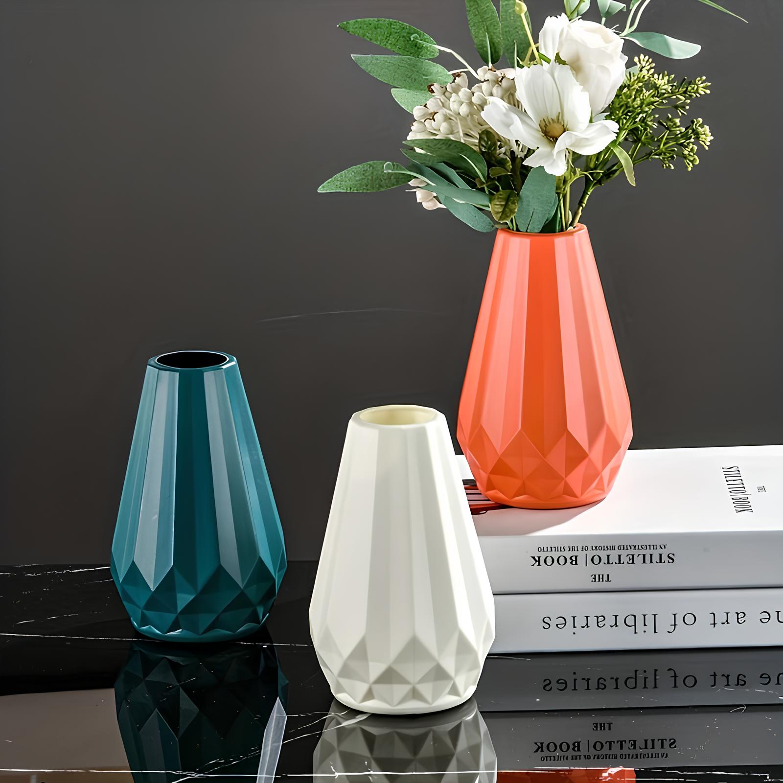 Vase décoratif moderne - Motif géométrique - UstensilesCulinaires
