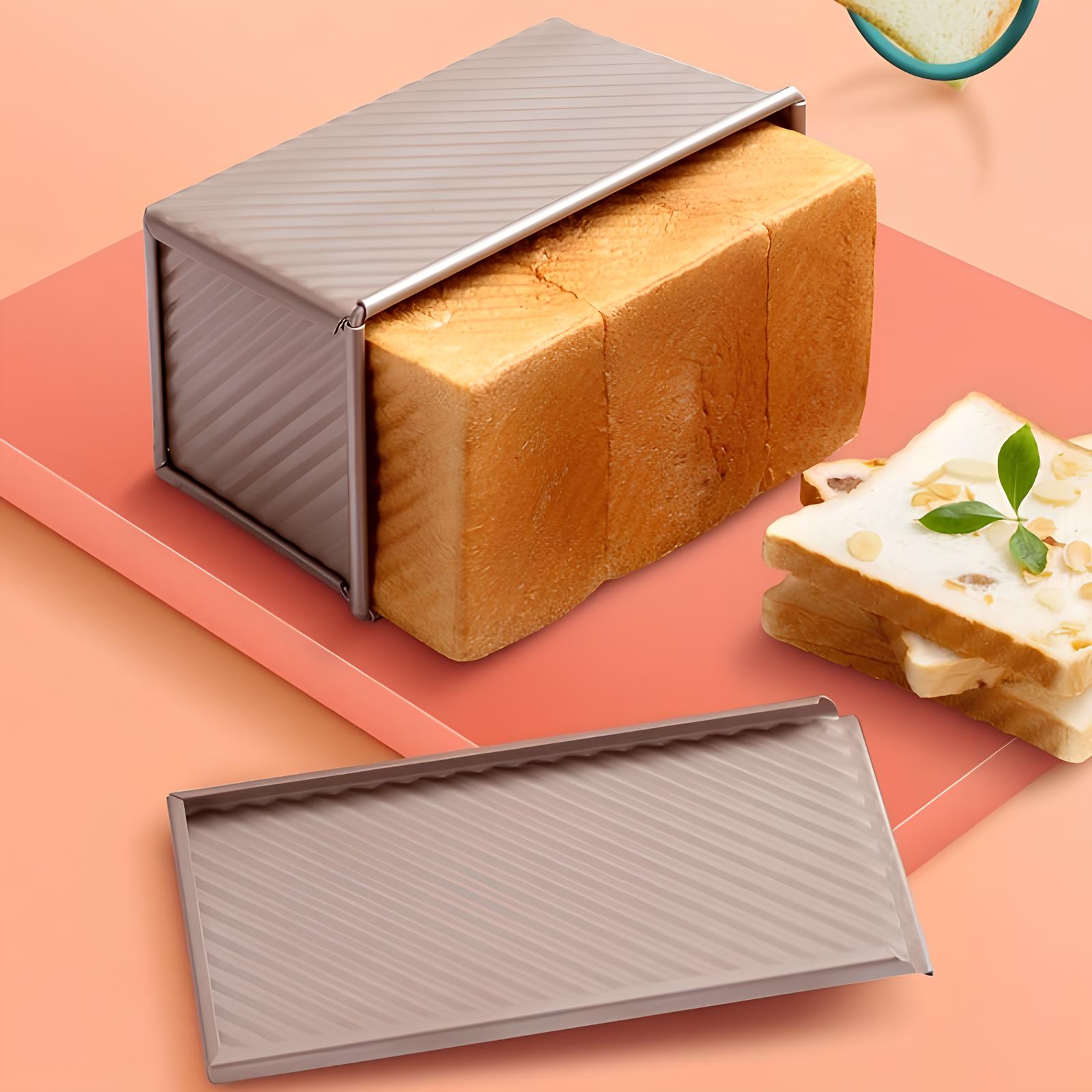 Moule à gâteau rectangulaire avec couvercle - UstensilesCulinaires