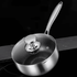 Casserole chrome avec becs verseurs