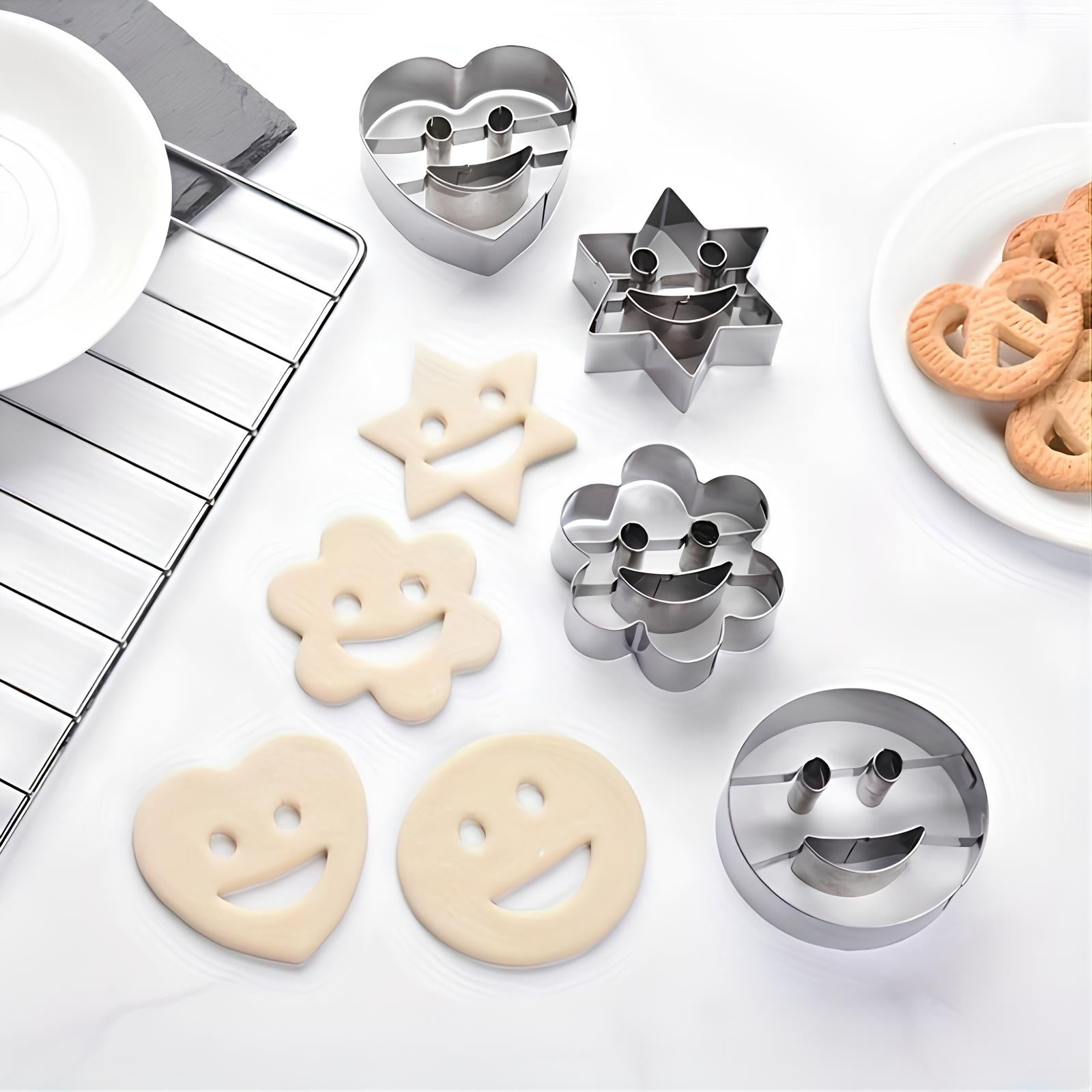 Emporte-pièces en forme de smiley - UstensilesCulinaires