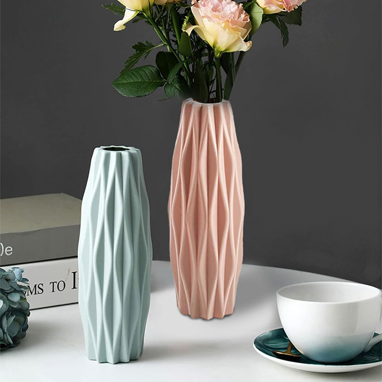 Vase minimaliste polyvalent - UstensilesCulinaires