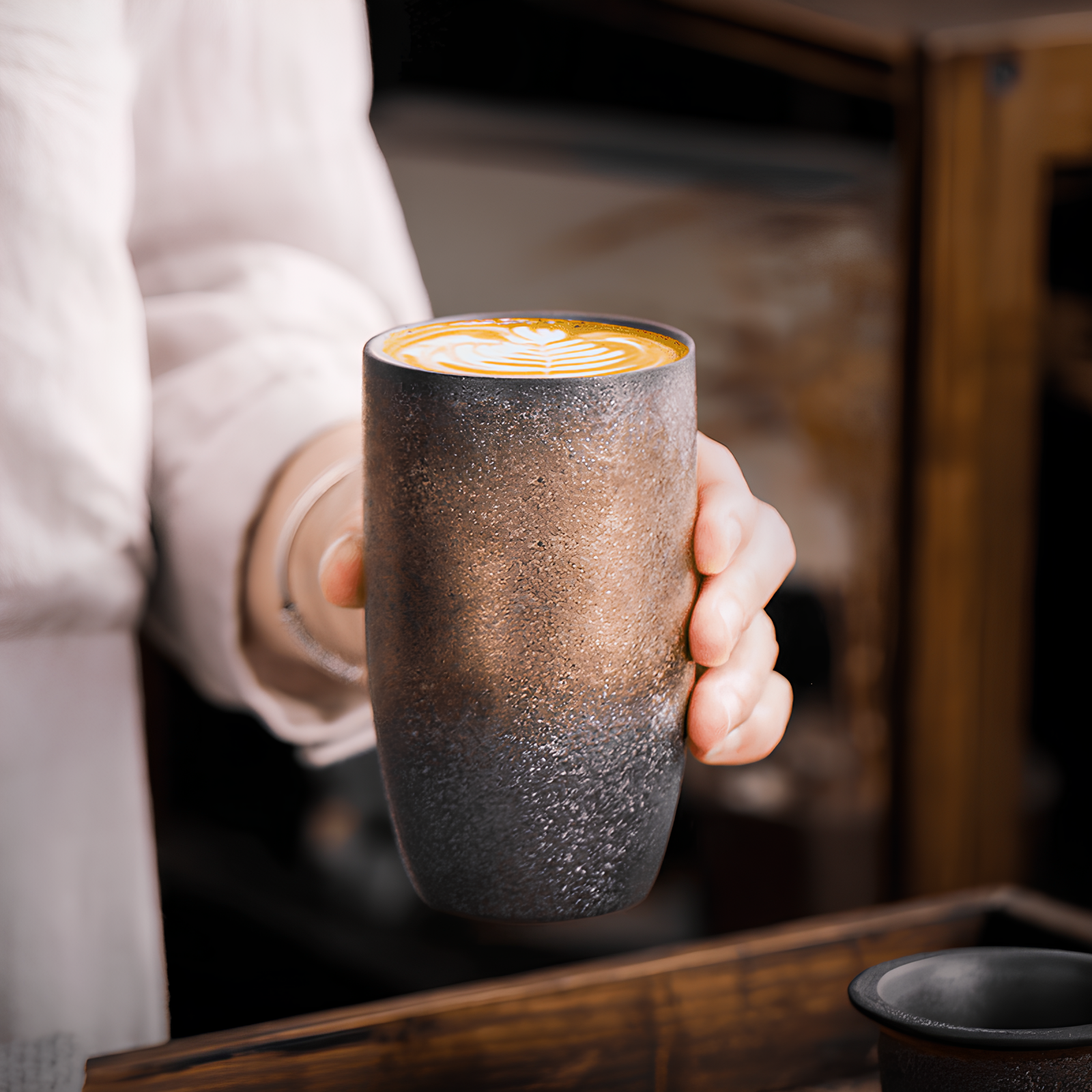 Mug en céramique avec infuseur et couvercle - UstensilesCulinaires