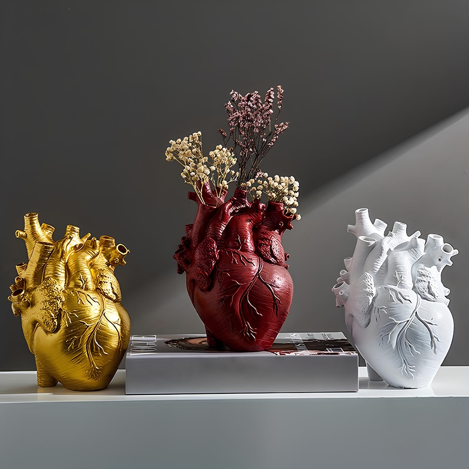 Vase décoratif en forme de cœur - UstensilesCulinaires